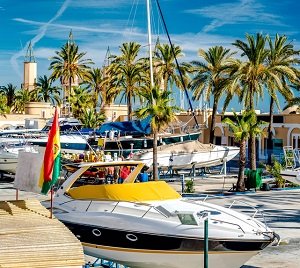 Buy property Fuengirola and experience the charming harbour